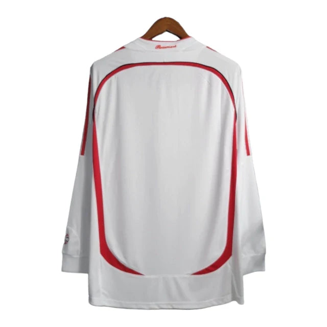 Camisa Retrô AC Milan 2006/2007 manga longa - Masculina Adidas - Branca com detalhes em preto e vermelho