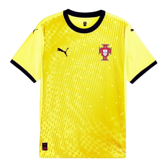 Camisa Seleção Portugal Goleiro 25/26 - Torcedor Puma Masculina - Amarela com detalhes em preto